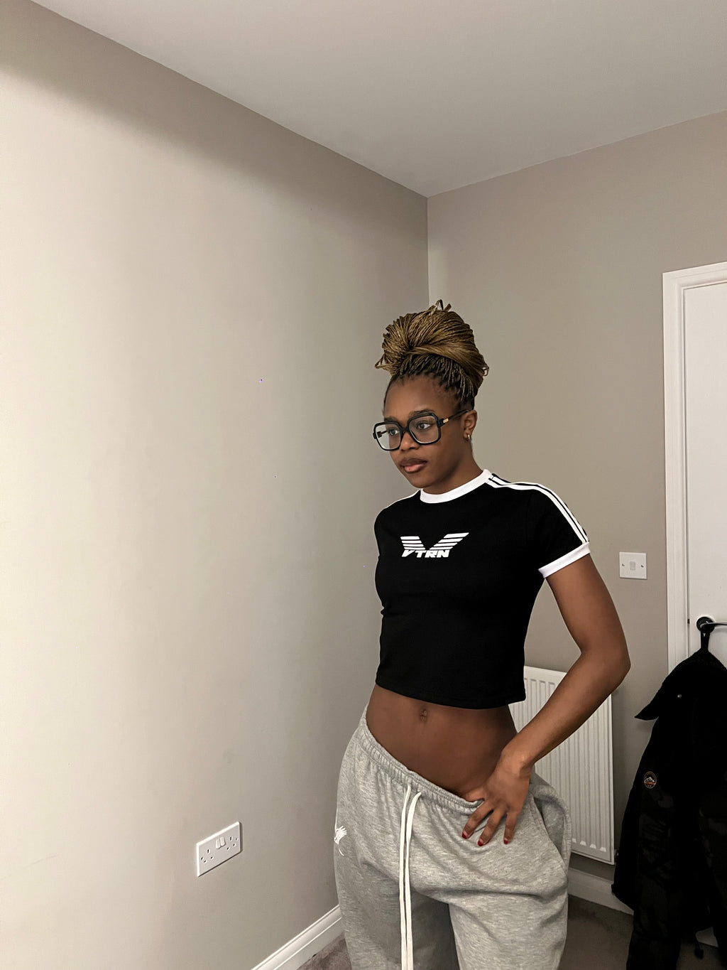 GREY- Vill Sweatpants